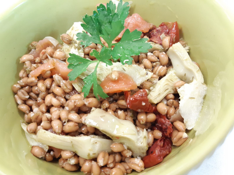 INSALATA DI FARRO E SALMONE AFFUMICATO - Ricette - Menù ...