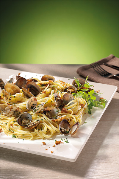 Linguine con vongole veraci e bottarga - Ricette - Menù ...