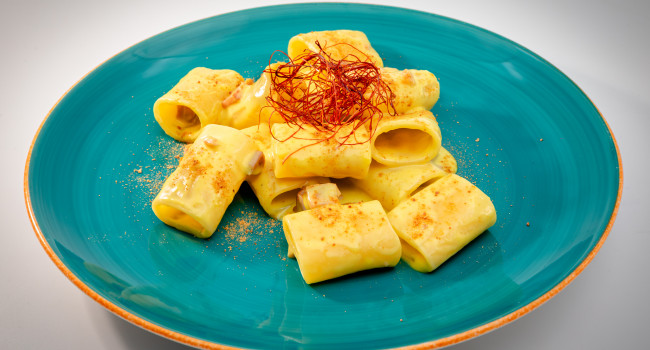 PACCHERI ALLA CARBONARA DI MARE